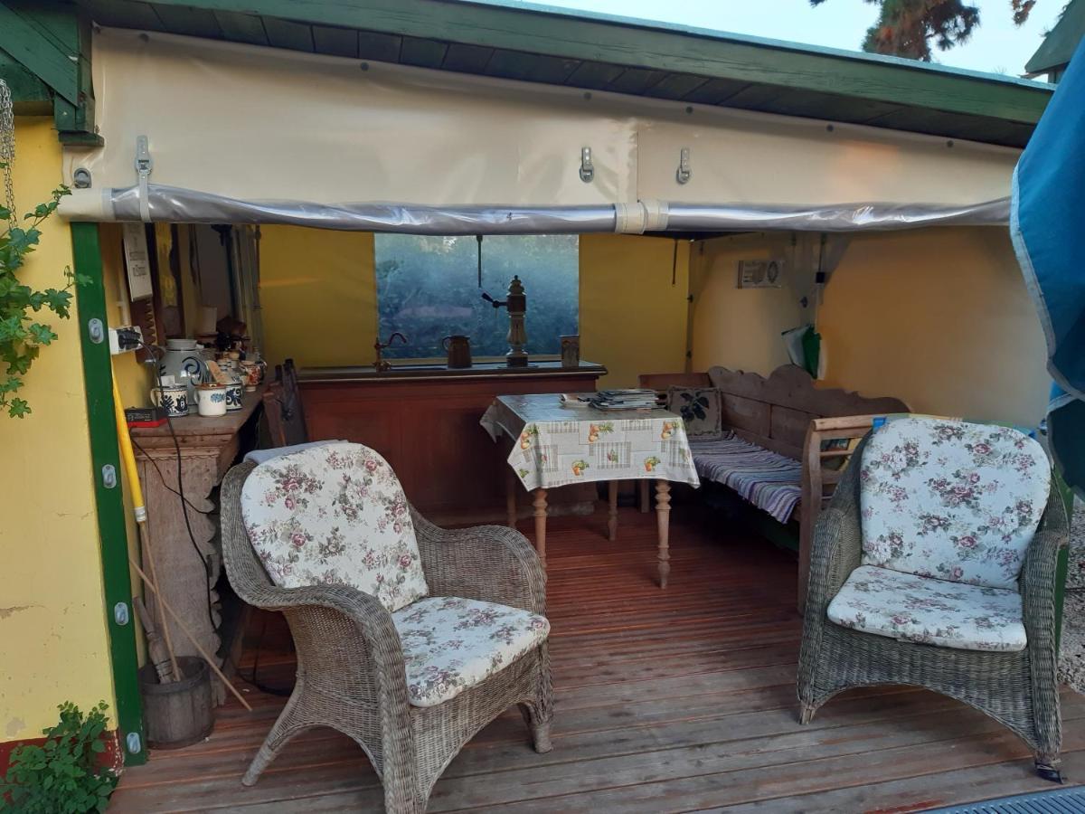Villa-Magdi Vendeghaz Révfülöp Екстериор снимка