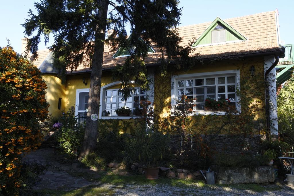 Villa-Magdi Vendeghaz Révfülöp Екстериор снимка